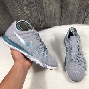 Nike Free TR 6 Shoes